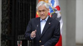 Piñera pide la dimisión de todos sus ministros 