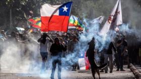 Miles salen a las calles en el décimo día de protestas en Chile