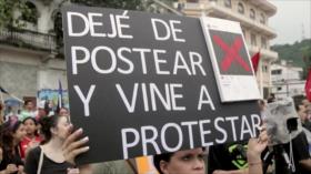 Panameños copan las calles contra las reformas a la Constitución