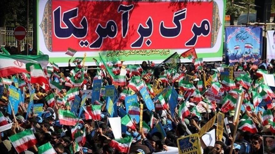 Manifestantes iraníes tachan a EEUU del ‘enemigo de la humanidad’ | HISPANTV