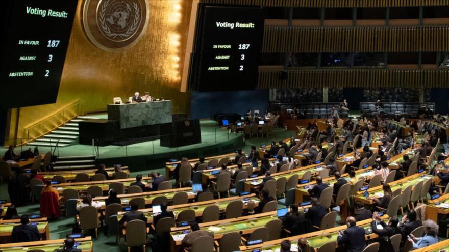 La Asamblea General de las Naciones Unidas (AGNU) vota sobre el fin del bloqueo de EE.UU. contra Cuba, 7 de noviembre de 2019.
