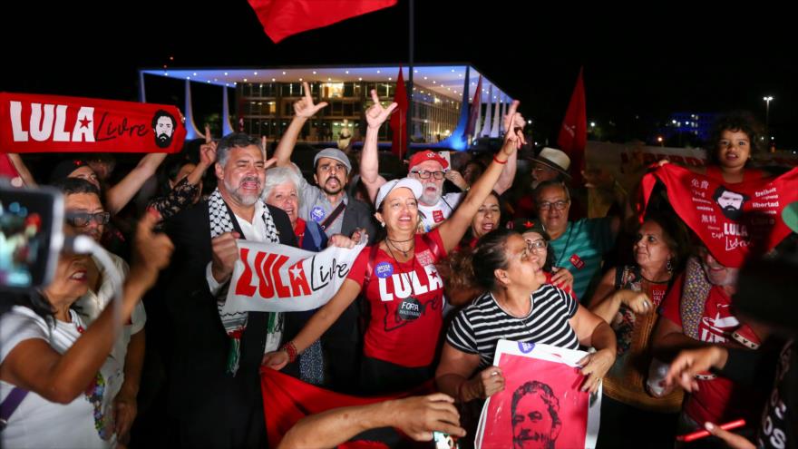 La defensa de Lula solicita formalmente su liberación “inmediata”
