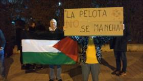 Activistas piden a Messi y Suárez no jugar en ocupada Palestina