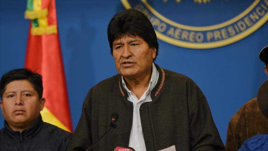 Morales carga contra líderes ‘racistas’ y ‘golpistas’ de Bolivia | HISPANTV