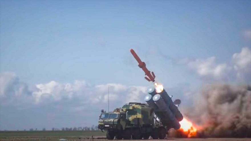 Vídeo: Ucrania exhibe el misil “destructor” del puente de Crimea