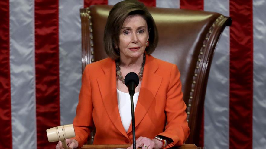 Pelosi acusa a Trump de cometer “soborno” en la trama ucraniana | HISPANTV