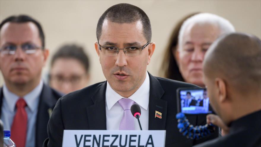 Venezuela a EEUU: Ocúpate de tus asuntos internos e impeachments | HISPANTV