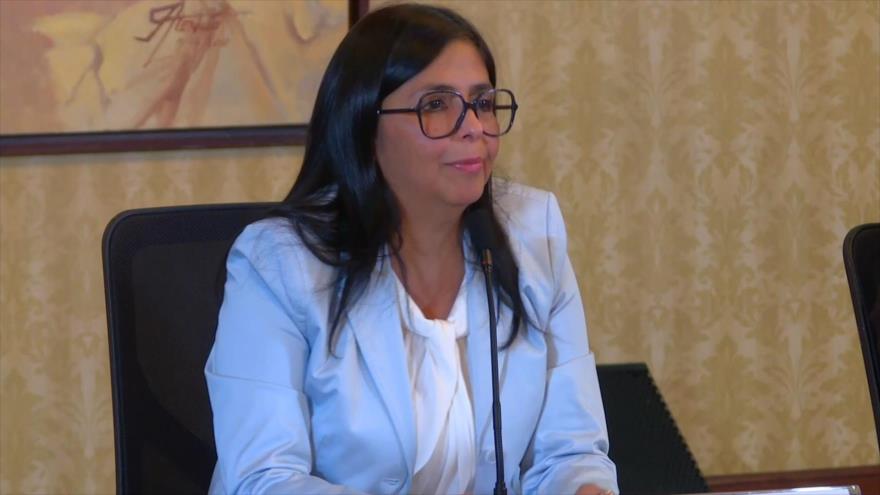 Venezuela avanza el diálogo nacional contra intentos de golpe