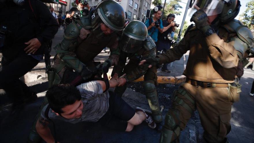 AI releva: Carabineros de Chile cometen tortura y violencia sexual