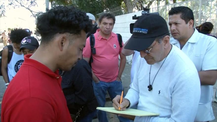 Un juez da marcha atrás a política antinmigrante de Trump en EEUU