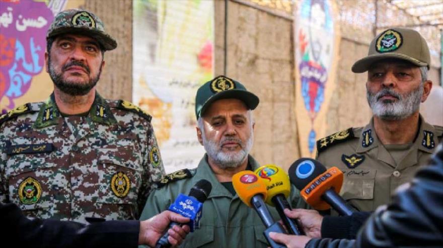 El comandante del Cuartal Central de Jatam al-Anbia, el general de división Qolam Ali Rashid (centro), 22 de noviembre de 2019.