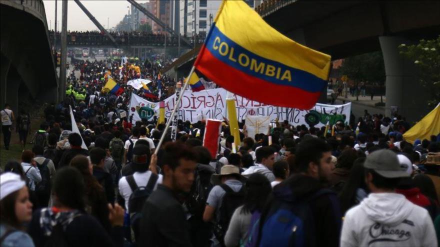 Vídeo: 4 motivos del paro nacional en Colombia | HISPANTV