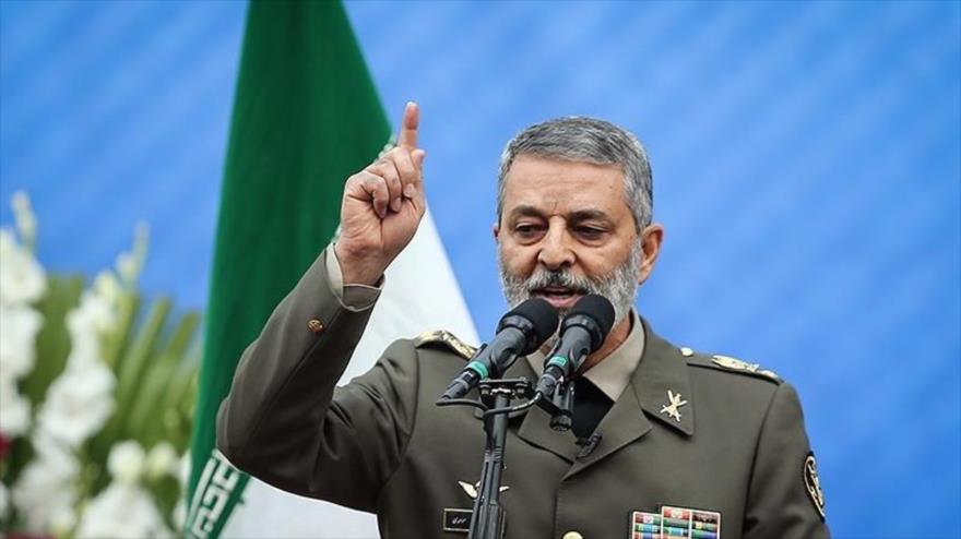 El comandante en jefe del Ejército de Irán, el general de división, Seyed Abdolrahim Musavi.