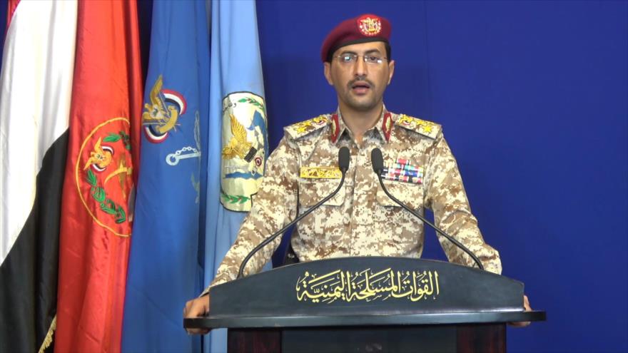 El portavoz del Ejército de Yemen, el teniente general Yahya Sari, durante una rueda de prensa, 18 de septiembre de 2019. (Foto: AFP) 