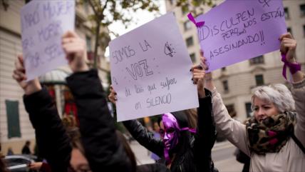 Celebran masivas marchas en el mundo contra la violencia machista