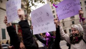 Celebran masivas marchas en el mundo contra la violencia machista