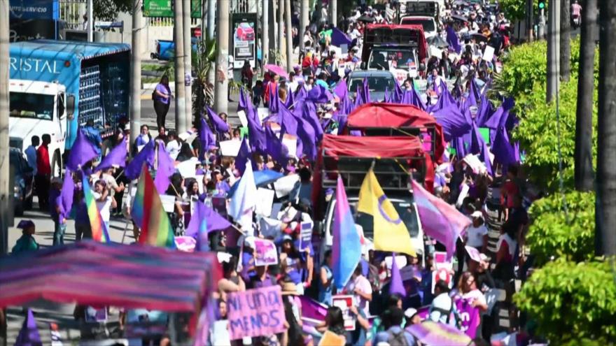 América Latina se moviliza por día de la no violencia contra la mujer