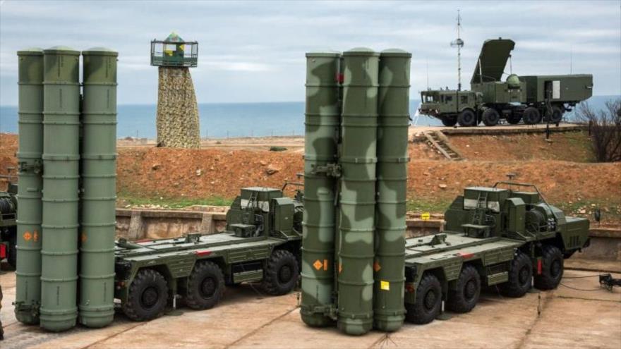 Vean cómo radares de S-400 interceptan caza F-16 en el cielo turco | HISPANTV