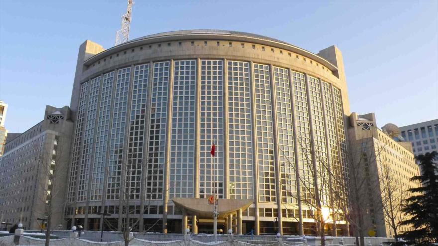 La sede de la Cancillería de China en Pekín, la capital.