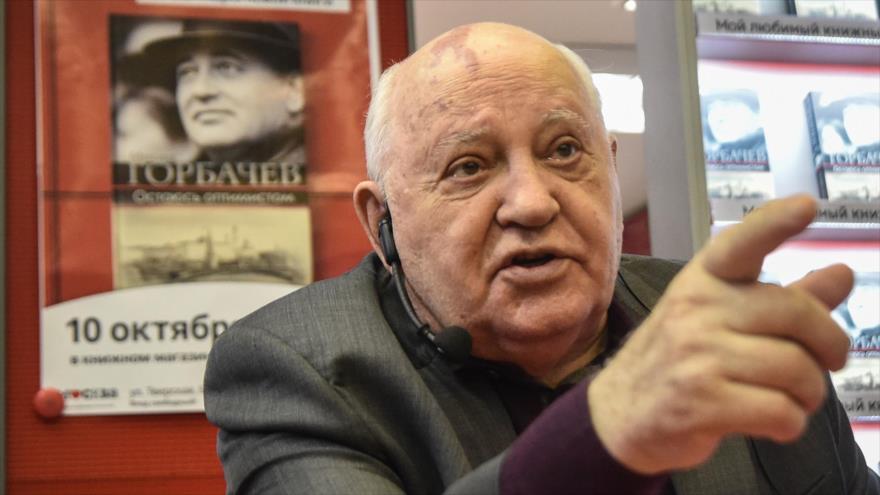 Mijaíl Gorbachov, el último dirigente soviético, habla durante la presentación de un libro en Moscú, capital rusa, 10 de octubre de 2017. (Foto: AFP)