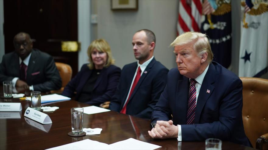 Donald Trump, presidente de EE.UU., durante una reunión laboral en la Casa Blanca, 6 de diciembre de 2019. (Foto: AFP)