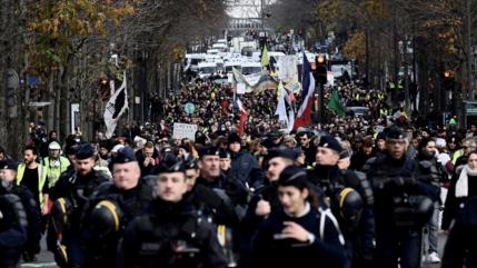 Francia vive la 3.ª jornada de huelga con choques y bloqueos