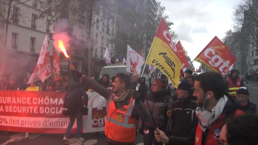 Franceses se manifiestan contra desempleo y precariedad en París