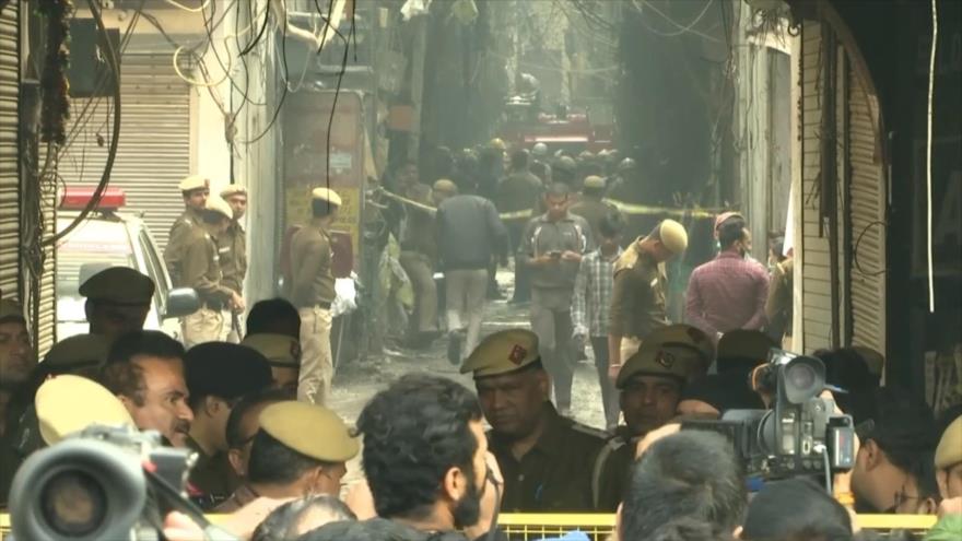 Incendio en La India deja al menos 43 muertos