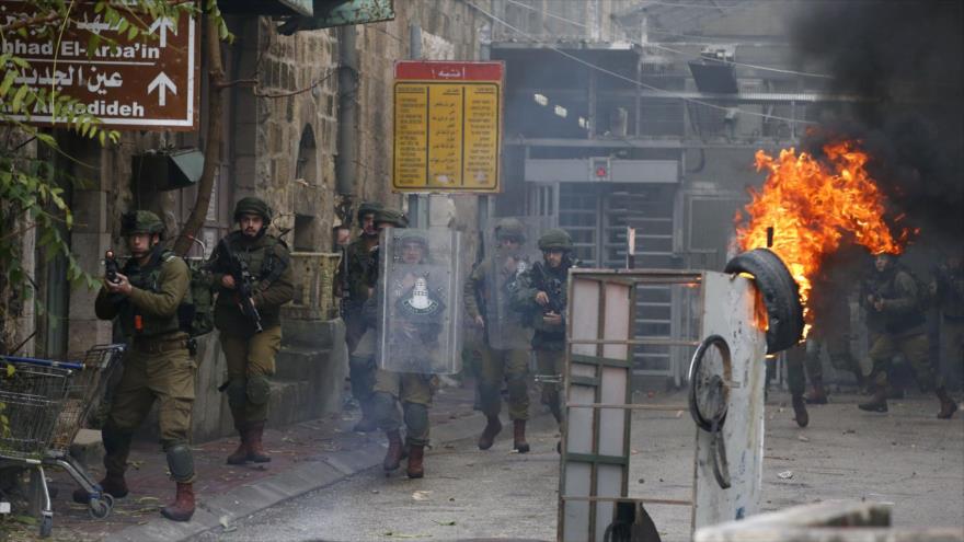 Vídeo: Fuerzas israelíes reprimen manifestación contra colonias