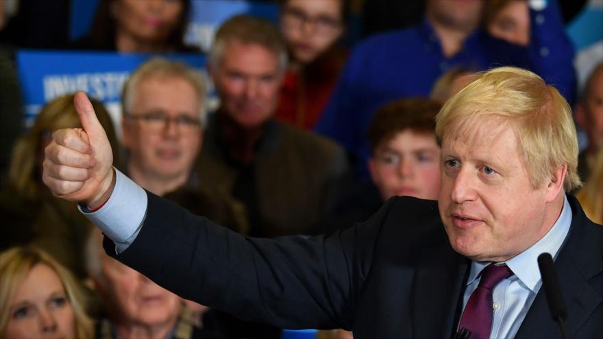 El primer ministro británico, Boris Johnson, ofrece un discurso en la cuidad de Quedgeley, 9 de diciembre de 2019. (Foto: AFP)