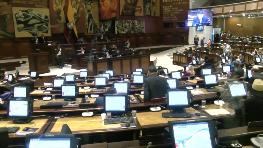 Asamblea Nacional de Ecuador aprueba la ley económica urgente