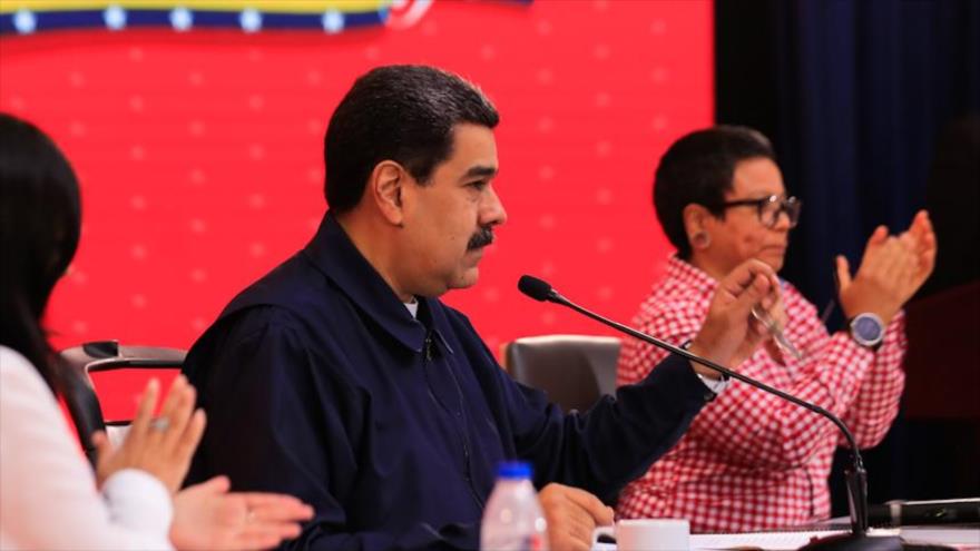 Venezuela acusa a Colombia de usar migración para “robar al mundo”