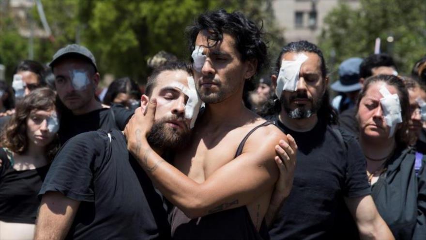 Vídeo: La policía reprime otra jornada de protestas en Chile