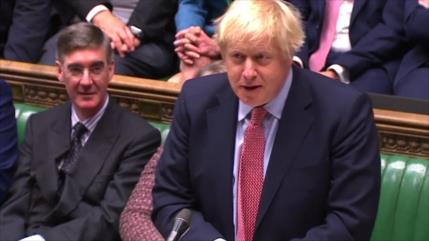 Premier británico promete materializar el Brexit cuanto antes