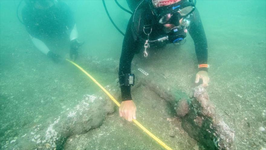 Arqueólogos encuentran anclas en las costas de Veracruz, México. (Foto: INAH)