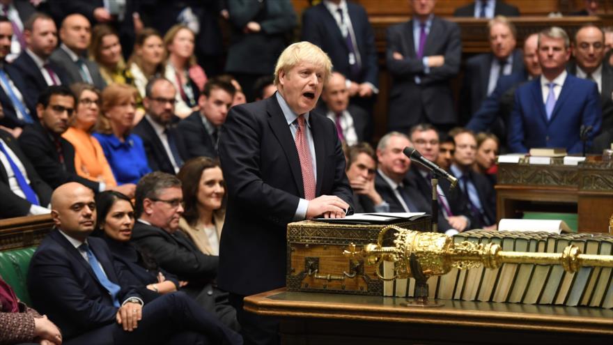 El premier británico, Boris Johnson, habla en la Cámara de los Comunes, 17 de diciembre de 2019. (Foto: AFP)