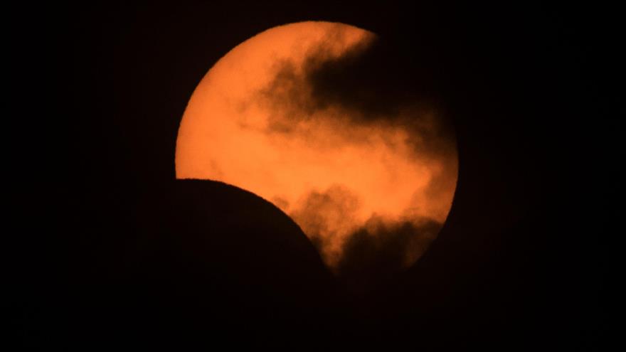‘Anillo de fuego’: Se viene el último eclipse solar de la década | HISPANTV