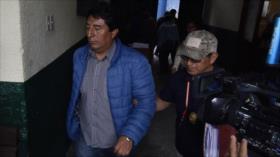 Gobierno de facto en Bolivia persigue a dirigentes del MAS
