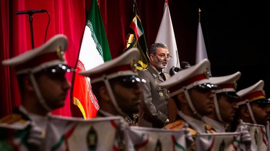 El general de división Abdul Rahim Musavi, comandante en jefe del Ejército iraní, en un acto conmemorativo de los mártires armenios, Teherán, 22 de diciembre de 2019.