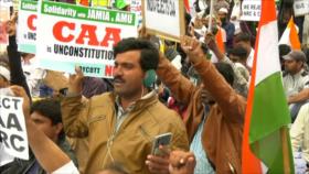 Indios vuelven a protestar contra polémica ley de ciudadanía