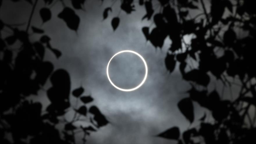 Vídeo: El mundo se despide de 2019 con un peligroso eclipse solar