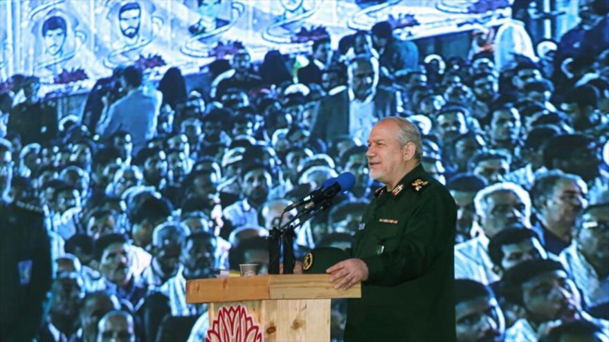 General de división Yahya Rahim Safavi, asesor del Líder de la Revolución Islámica de Irán, habla en Hormozgan, 26 de diciembre de 2019. (Foto: IRNA)