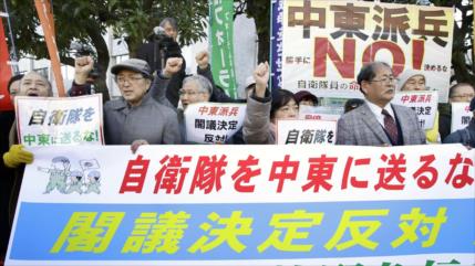 Japoneses protestan contra el envío de fuerzas a Oriente Medio
