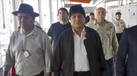 Dirigentes de MAS se reúnen con Morales pese a presiones de EEUU
