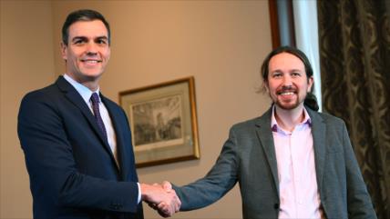 PSOE y Unidas Podemos firman su ‘histórico’ acuerdo de coalición
