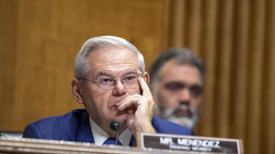 Senador exige a Trump explicar ataque a embajada de EEUU en Bagdad | HISPANTV