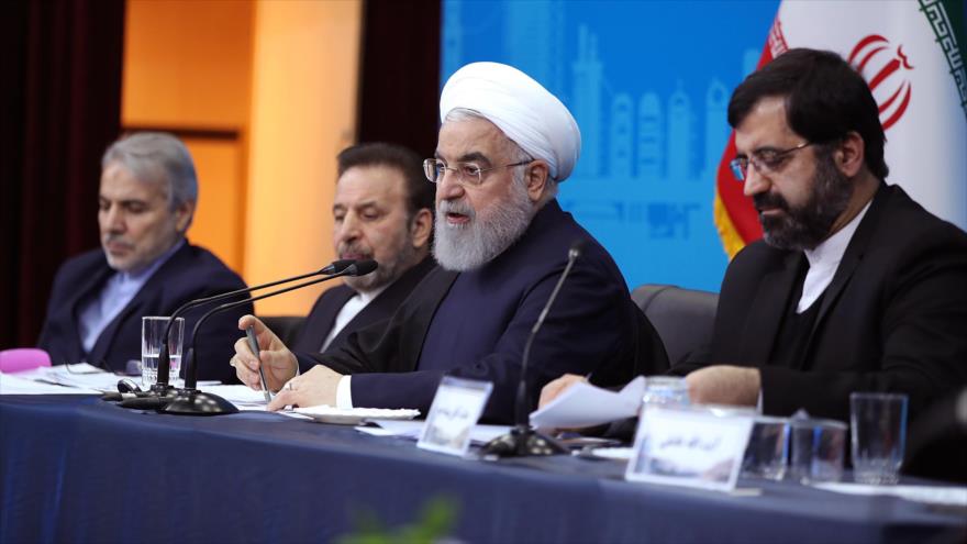El presidente de Irán, Hasan Rohani, (c) en una reunión administrativa en la provincia noroccidental de Ardebil, 1 de ener o de 2020. (Foto: president.ir)