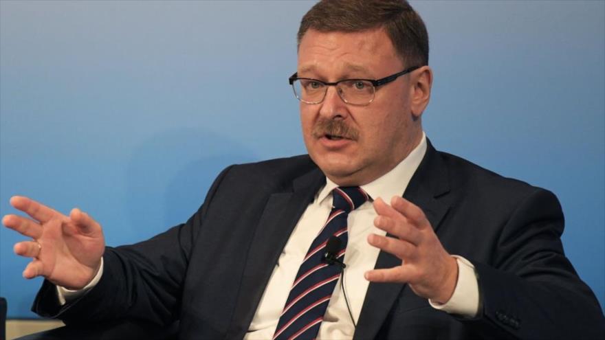El presidente del Comité de Asuntos Exteriores del Consejo de la Federación Rusa, Konstantín Kosachev.
