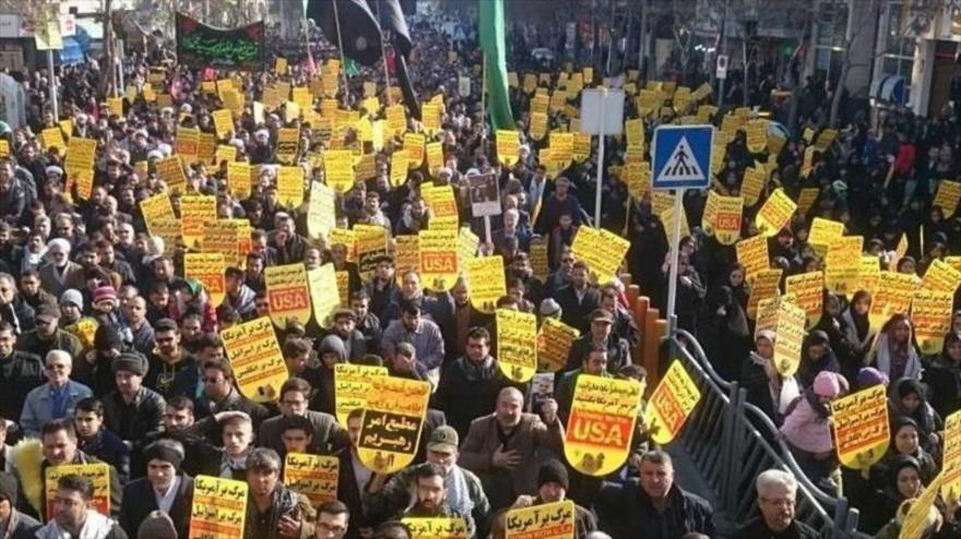 Cientos de miles de iraníes repudian el asesinato de Soleimani