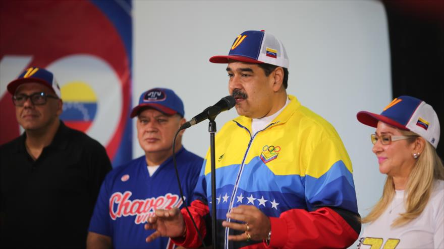 Maduro: EEUU amenazó a diputados opositores que depusieron a Guaidó